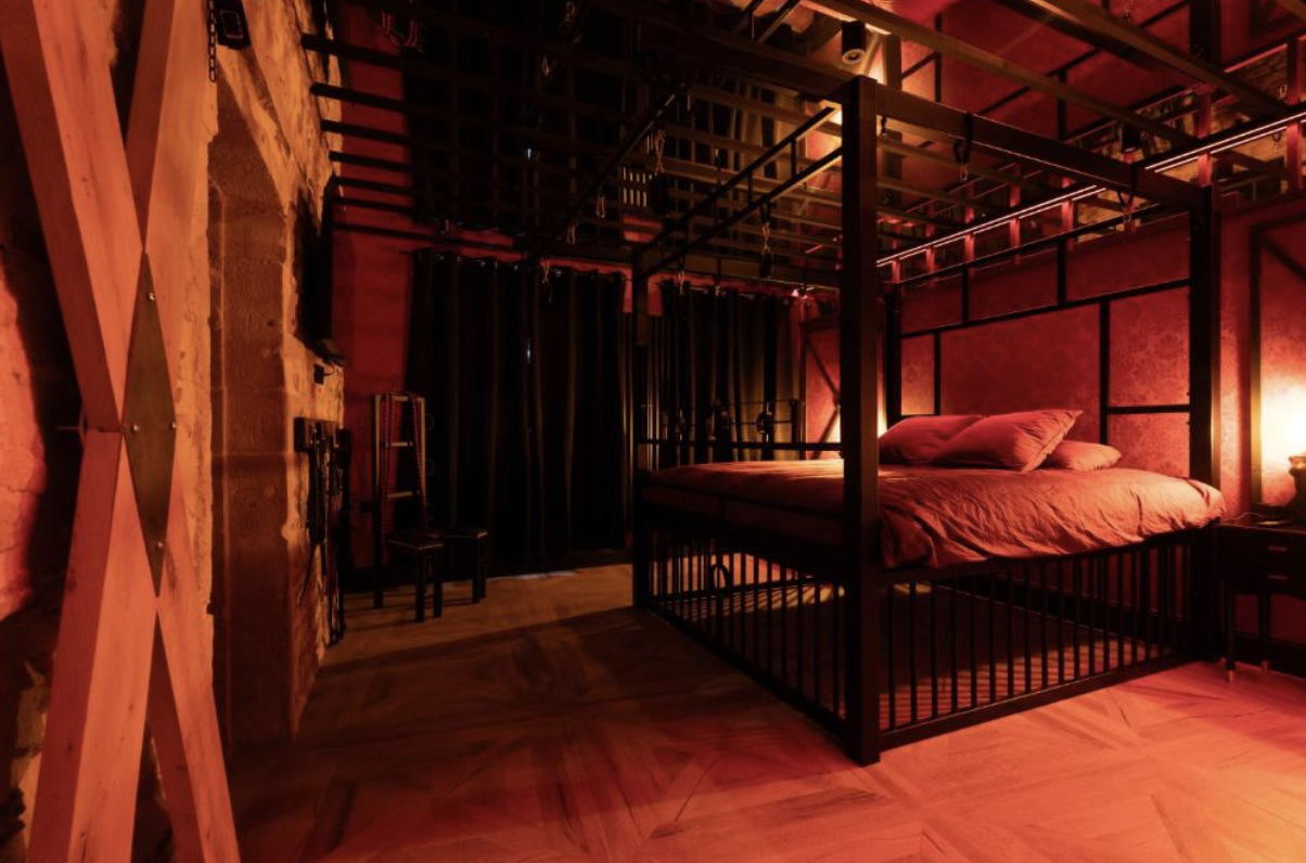 love hotel lyon